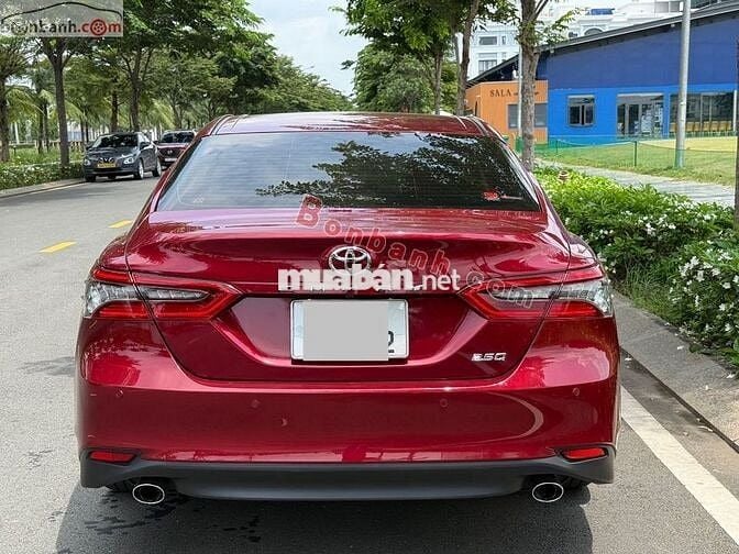 Toyota Camry 2.5Q 2022 - 1 Tỷ 180 Triệu