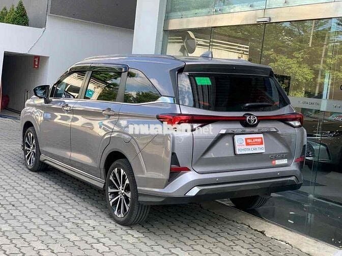 Toyota Veloz Cross Top 2024 - 8.000 km