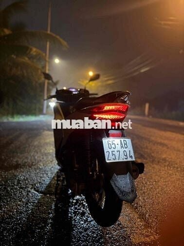 Cần bán SH160i ABS Cao Cấp 2024 – 3.000km – Chính