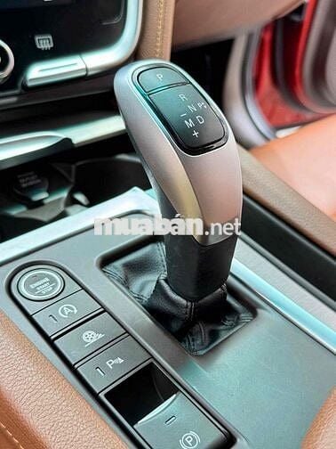 VinFast Lux A2.0 2021 Premium 2.0 AT - 48000 km