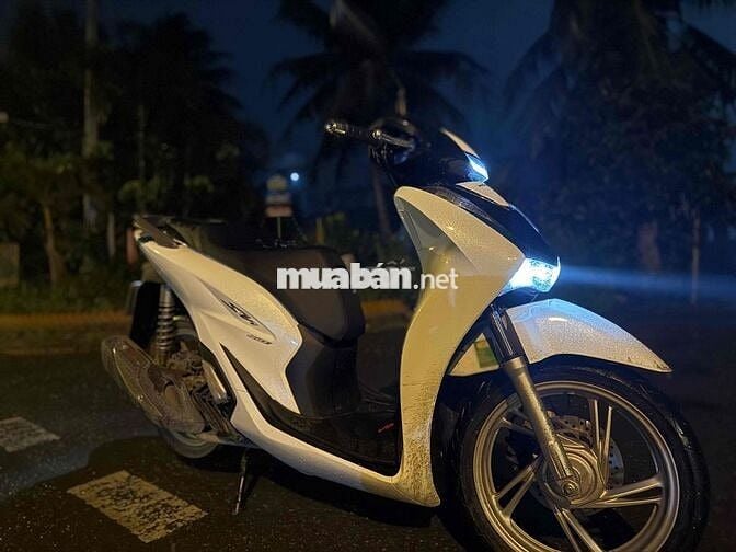 Cần bán SH160i ABS Cao Cấp 2024 – 3.000km – Chính