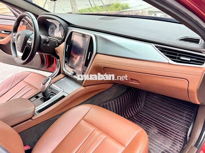 VinFast Lux A2.0 2021 Premium 2.0 AT - 48000 km