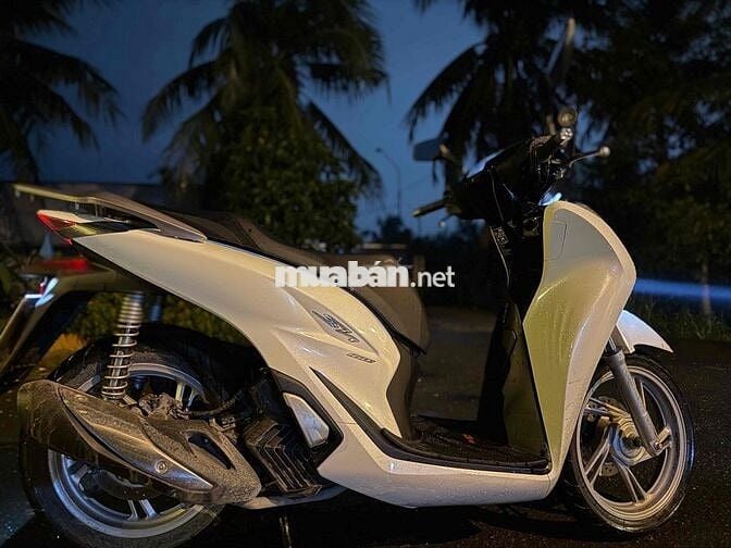 Cần bán SH160i ABS Cao Cấp 2024 – 3.000km – Chính