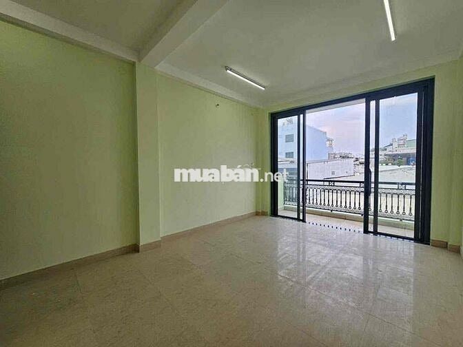 phòng rộng 35m2 MỚI XÂY 100% BAN CÔNG NGAY AN DƯƠNG VƯƠNG