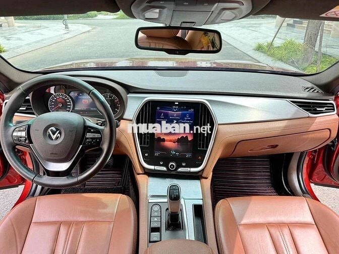 VinFast Lux A2.0 2021 Premium 2.0 AT - 48000 km