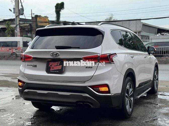 Hyundai Santa Fe 2019 2.2L AT 4WD - 58000 km