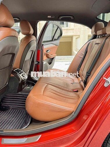 VinFast Lux A2.0 2021 Premium 2.0 AT - 48000 km