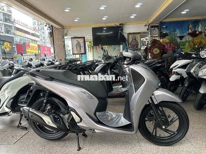 SH 150i ABS 2018 Smartkey Bạc Đen BSTP Chính Chủ