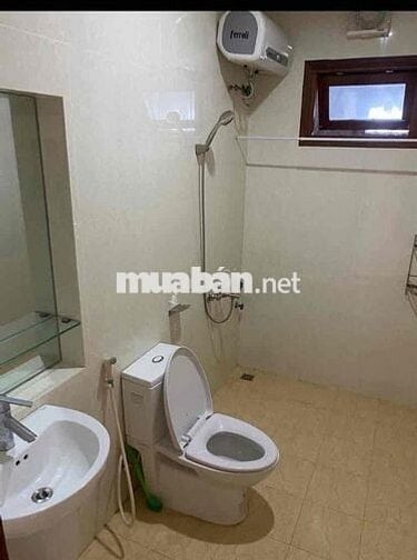 phòng trọ gia đình tầng trệt cho thuê