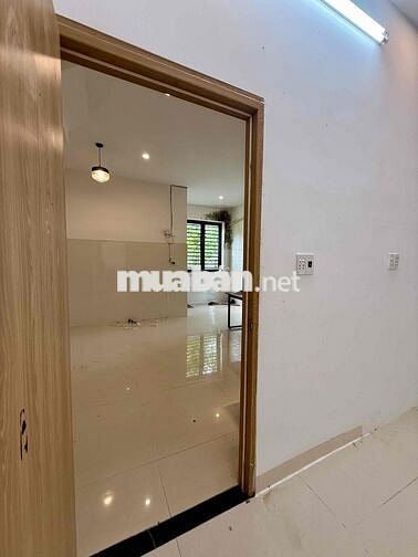 CĂN HỘ KHÉP KÍN 2 PHÒNG GẦN ĐHSP