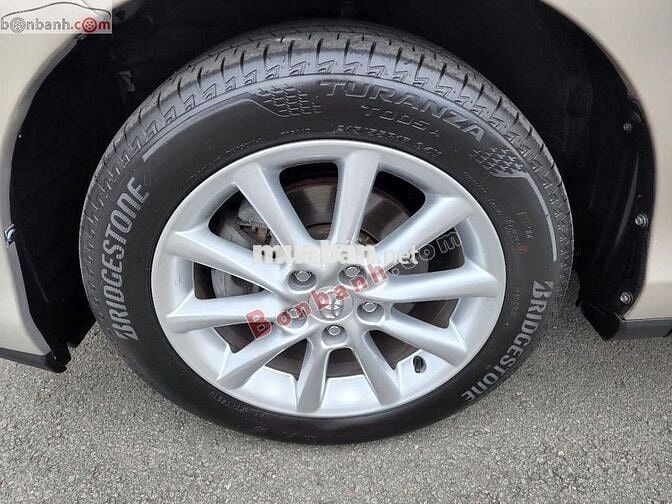 Toyota Previa GL 2.4 AT 2010 - 599 Triệu