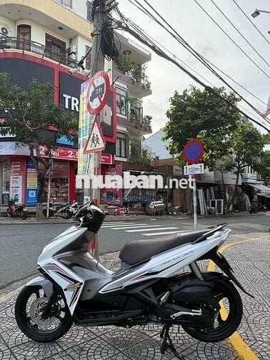 Nhượng lại Ab 2014 xe dọn full mới như hãng