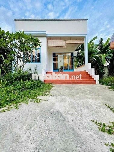 Chủ đi nước ngoài nhượng lại mảnh vườn 600m2 sẵn thổ cư