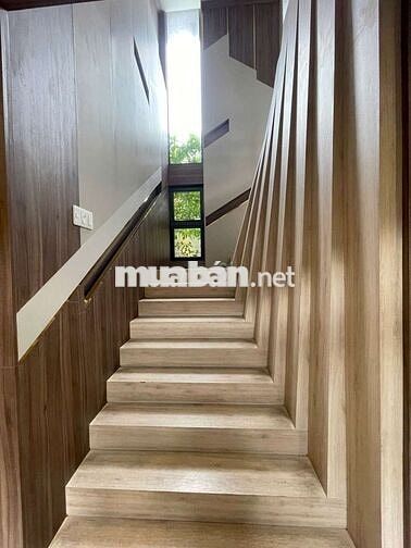 🧊🧊BIỆT THỰ SANG TRỌNG TÊN LỬA💥10x20m 3 Tầng HỒ CÁ COI🌈🌈