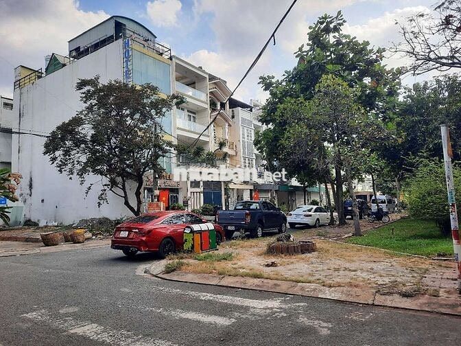 🧊🧊BIỆT THỰ SANG TRỌNG TÊN LỬA💥10x20m 3 Tầng HỒ CÁ COI🌈🌈