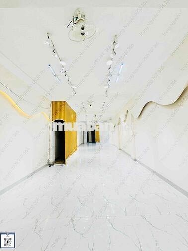 CHO THUÊ MẶT BẰNG  CỦA TOÀ NHÀ 5 TẦNG - MẶT TIỀN ĐƯỜNG LÝ THƯỜNG KIỆT
