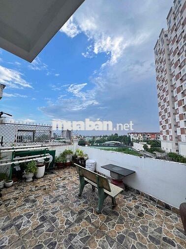 Cho thuê nhà nguyên căn 1 trệt 2 lầu,gần cc đạt gia,sẵn máy lạnh