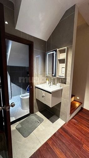 Nhà ĐẸP, Kế KDC HimLam, 04 Tầng, DT 4x12m