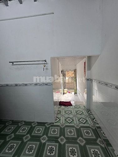 Cho thuê phòng trọ riêng biệt, có gác, ban công