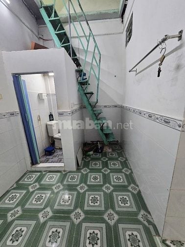 Cho thuê phòng trọ riêng biệt, có gác, ban công