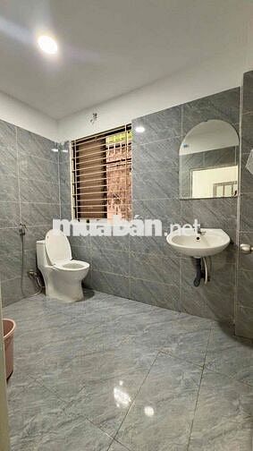 🏠Phòng Ngay Đại Học Sư Phạm - Gần Sân Bay - Lê Văn Sỹ - Ban Công Lớn