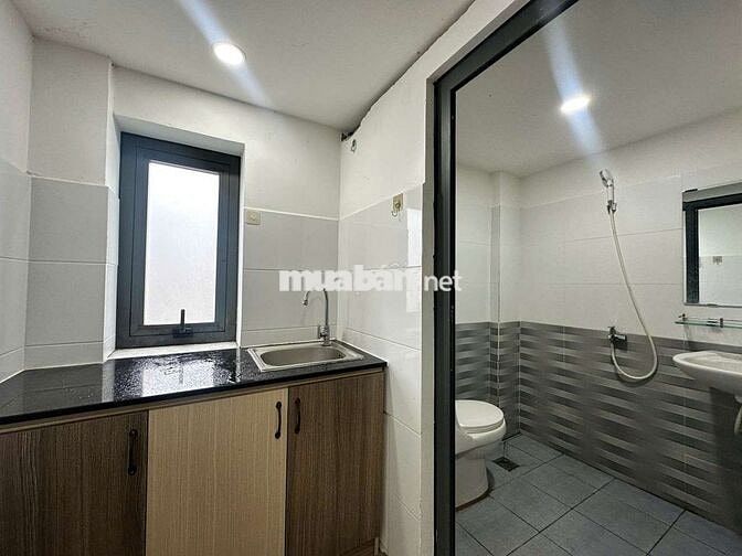 DUPLEX FULL NỘI THẤT XỊN XÒ, CÓ CỬA SỔ TRỜI,GẦN THOẠI NGỌC HẦU TÂN PHÚ