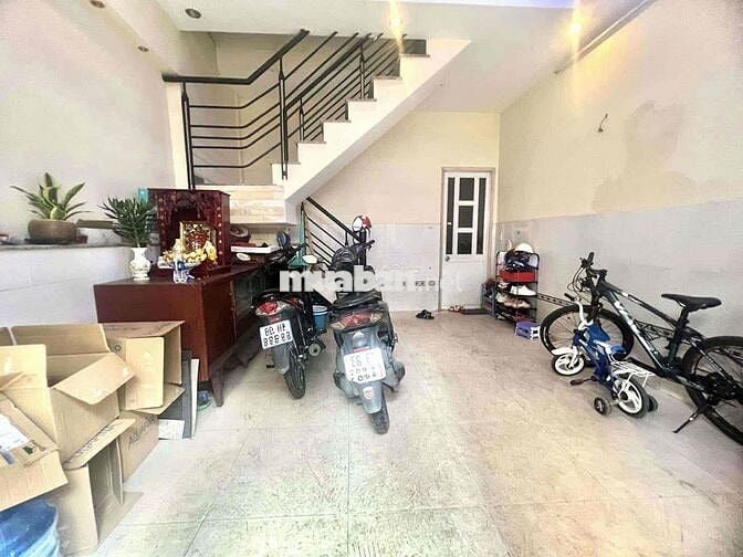 NHÀ ĐẸP 46M² – 2 TẦNG – HẺM XE HƠI – SÁT LANDMARK 81 – CHỈ 6.35T
