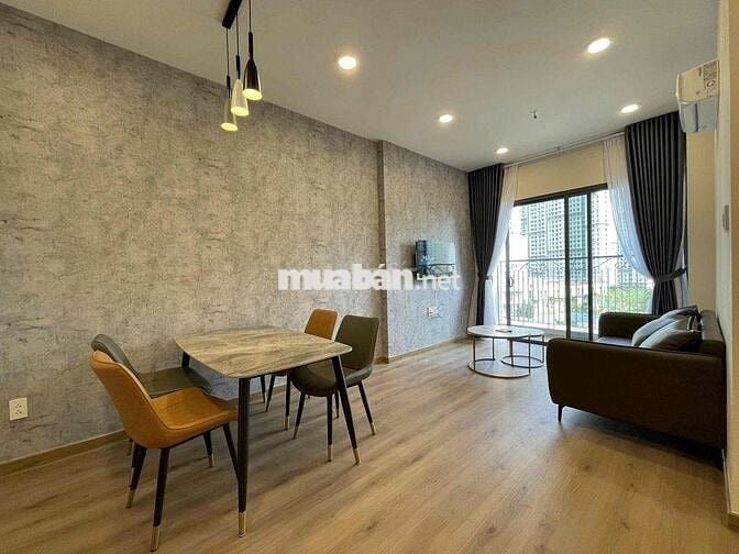 Cần cho thuê căn hộ 2PN Quận 7 12tr