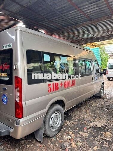 Ford transit đời 2017 khách 16 chỗ ngồi 9 chủ