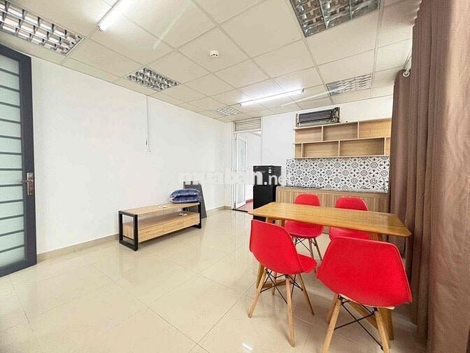 CĂN HỘ 1PN TÁCH BẾP CÓ CỬA SỔ THOÁNG MÁT NGAY TRUNG TÂM TÂN BÌNH