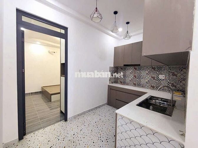 CHỦ GẤP GIẢM NGAY 200TR CÒN 6.05 TỶ CHO NHÀ HẺM XE HƠI ÂU DƯƠNG LÂN