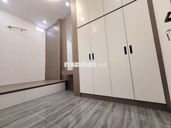 CHỦ GẤP GIẢM NGAY 200TR CÒN 6.05 TỶ CHO NHÀ HẺM XE HƠI ÂU DƯƠNG LÂN