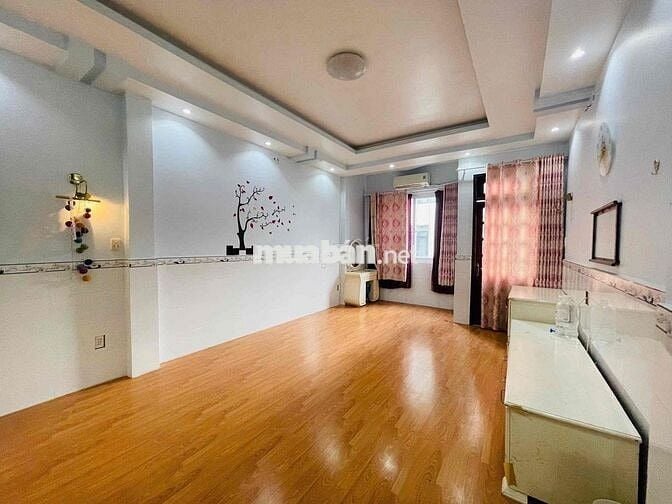 Nhà MT Hẻm Kinh Doanh Nguyễn Tư Giản 105m2 5PN 5WC 17tr
