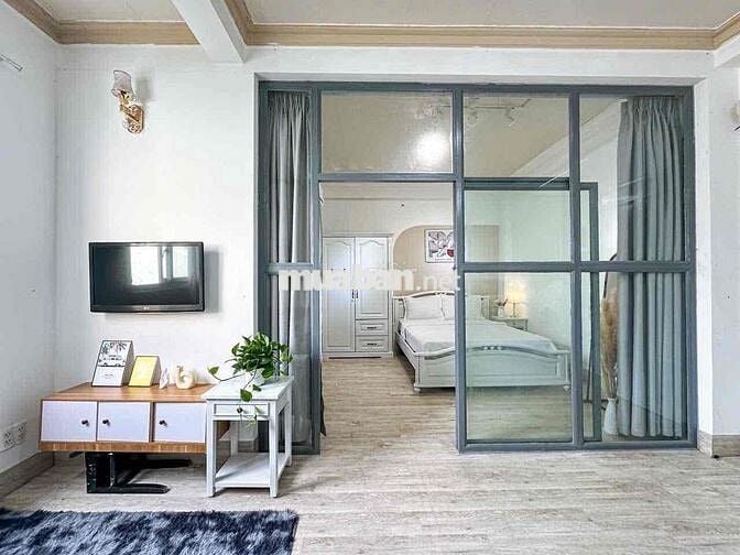 Căn Hộ 1PN_1WC 60m2 THANG MÁY_DỌN PHÒNG_AN NINH📍Gần NHÀ THỜ HỒNG Q1