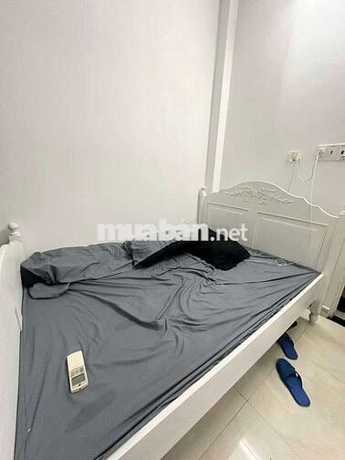 PHÒNG TRỌ 20M2 CỬA SỔ TRỜI - KHOÁ VÂN TAY TÂN BÌNH NGAY CHỢ HHT