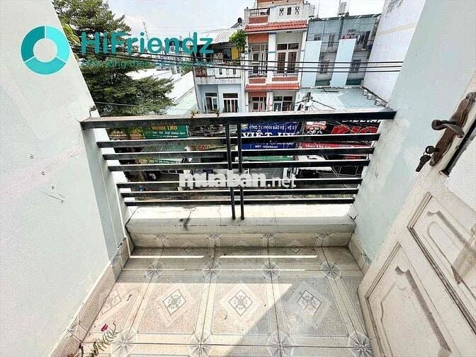 STUDIO CỬA SỔ BAN CÔNG GẦN CVPM QUANG TRUNG- HUFLIT