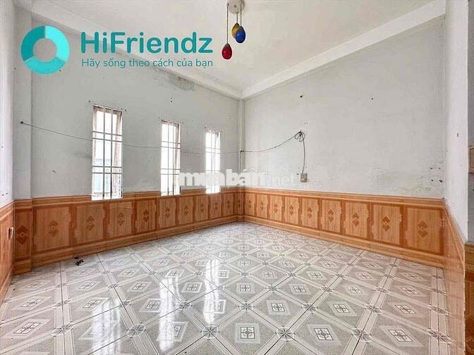 STUDIO CỬA SỔ BAN CÔNG GẦN CVPM QUANG TRUNG- HUFLIT