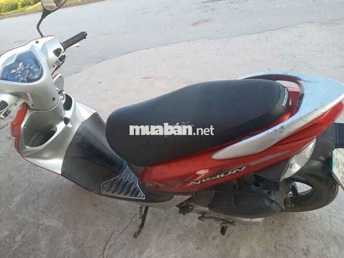 Cần bán xe ga Honda  đi rất lướt