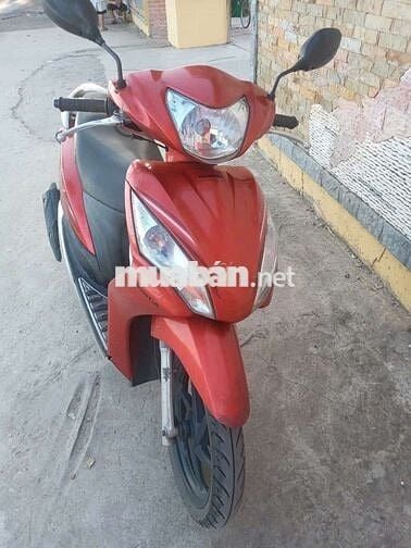 Cần bán xe ga Honda  đi rất lướt