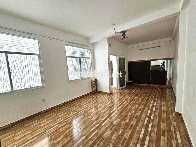 PHÒNG TRỌ SINH VIÊN GIỜ GIẤC TỰ DO MÁY LẠNH NGAY VAA VHU CD PNT ETOWN