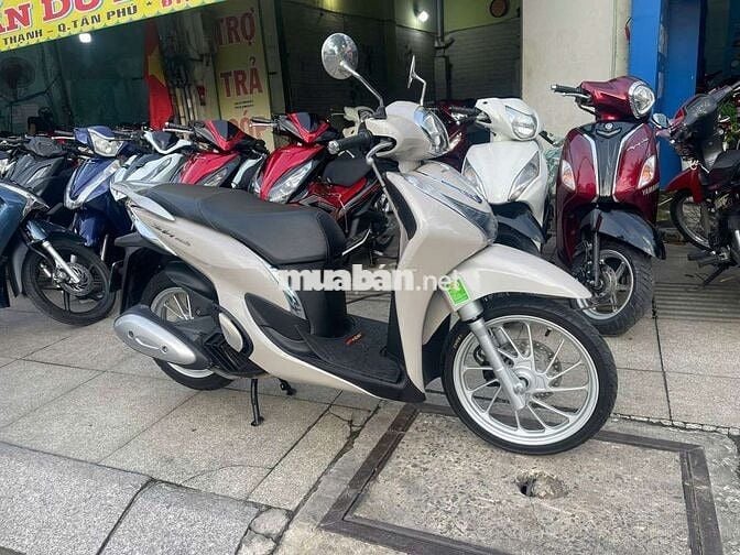 Honda SH mode 2022 mới 90% Bstp chính chủ