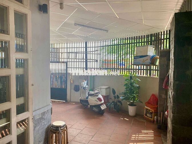 Cho thuê nguyên căn rộng rãi, 3pn3wc, hẻm xe tải ,  Đs 1 , p13 Gò vấp