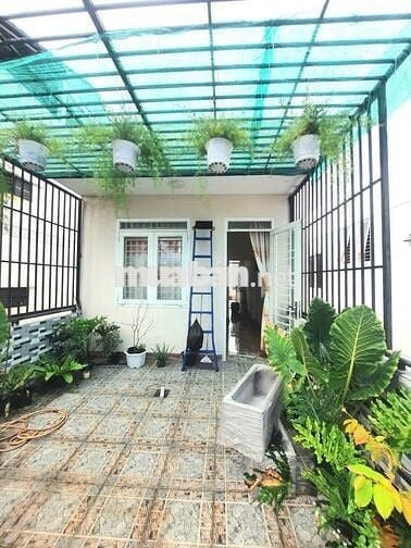 Cho Thuê nhà hẻm 8 M thông  phường Tây Thạnh : 4 x 20 đúc 3 lầu