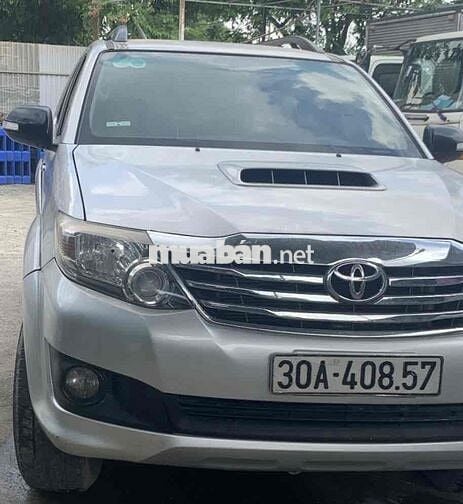 Toyota Fortuner 2014 8 chỗ