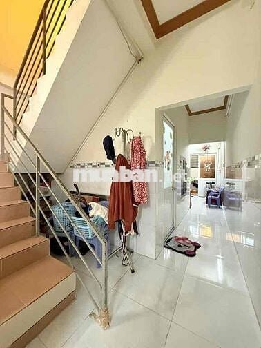 NHÀ 2 TẦNG, NHÀ BÈ, 60m2, 3 PHÒNG NGỦ, DỌN VÀO Ở NGAY