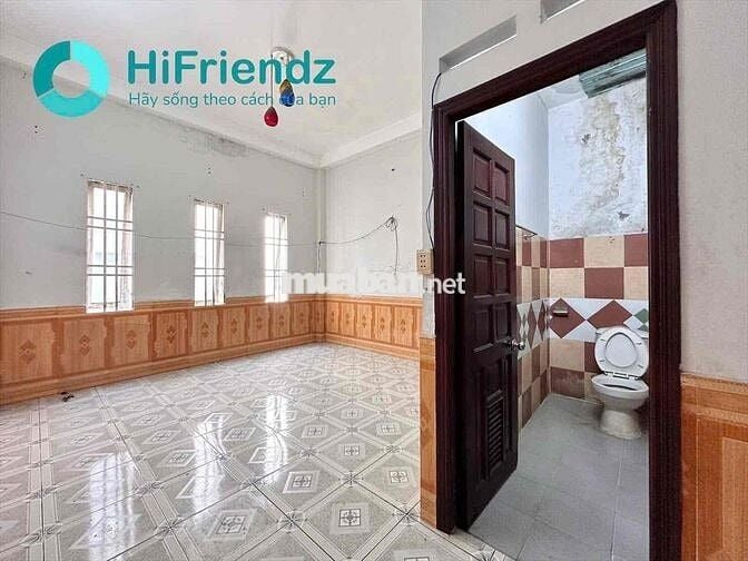 STUDIO CỬA SỔ BAN CÔNG GẦN CVPM QUANG TRUNG- HUFLIT