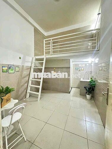 Cho thuê căn hộ ngag Phạm văn đồng