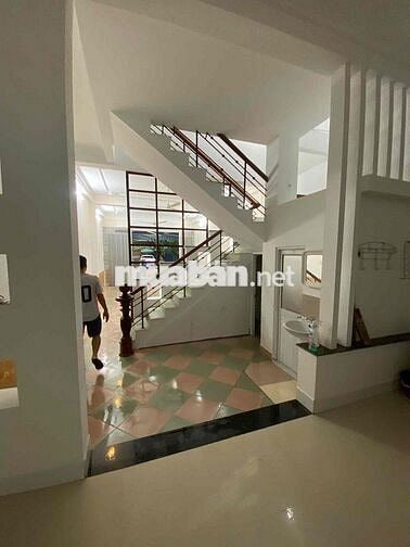 Cho thuê nhà khu Hoà Cường Bắc Hải Châu 4pn