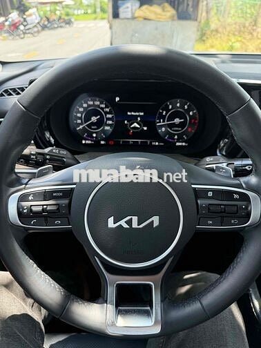 Kia K5 2022 2.0 Premium - 20000 km