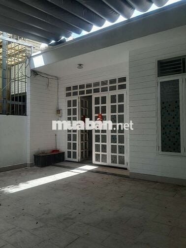 Chủ dễ tính cần cho thuê nhà hợp đồng lâu dài